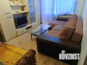 2-к квартира, посуточно, 47м2, 2/5 этаж