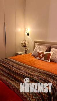 Студия квартира, посуточно, 32м2, 1/3 этаж