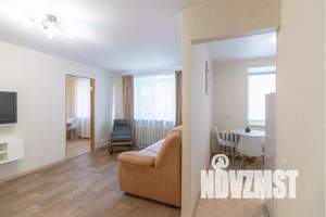 2-к квартира, посуточно, 45м2, 1/5 этаж