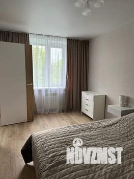 2-к квартира, посуточно, 44м2, 3/5 этаж