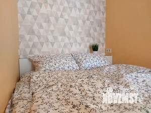 Студия квартира, посуточно, 46м2, 2/6 этаж