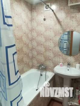 Студия квартира, посуточно, 38м2, 1/9 этаж