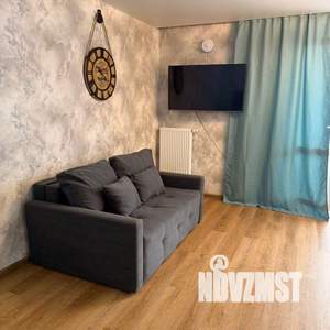 1-к квартира, посуточно, 43м2, 1/1 этаж