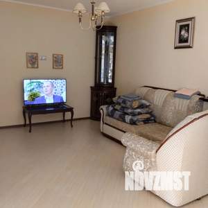 1-к квартира, посуточно, 49м2, 9/9 этаж