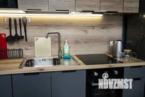 2-к квартира, посуточно, 42м2, 3/25 этаж