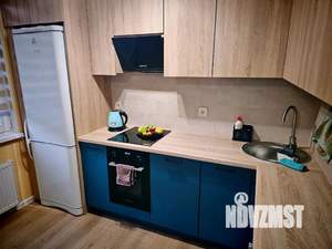 1-к квартира, посуточно, 42м2, 1/9 этаж