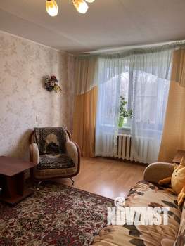 2-к квартира, посуточно, 40м2, 2/5 этаж