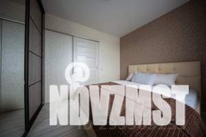 1-к квартира, посуточно, 42м2, 6/10 этаж