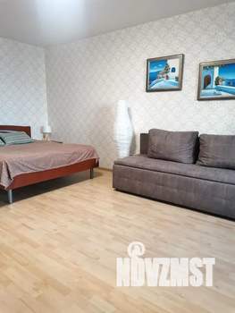 1-к квартира, посуточно, 34м2, 2/10 этаж
