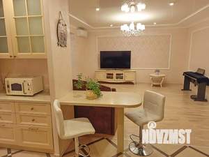 4-к квартира, посуточно, 132м2, 1/1 этаж