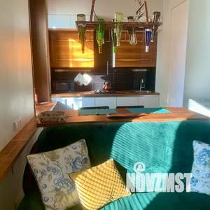 1-к квартира, посуточно, 50м2, 2/5 этаж