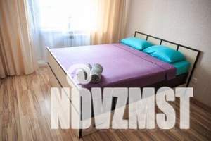 1-к квартира, посуточно, 42м2, 8/10 этаж