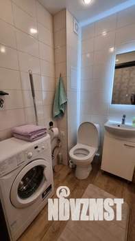 1-к квартира, посуточно, 36м2, 6/9 этаж