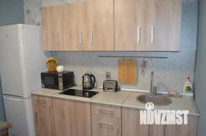 1-к квартира, посуточно, 40м2, 4/9 этаж