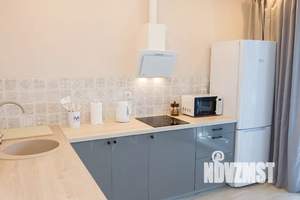 1-к квартира, посуточно, 39м2, 3/5 этаж