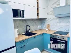 Студия квартира, посуточно, 30м2, 4/5 этаж