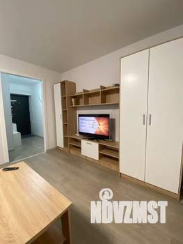 Студия квартира, посуточно, 34м2, 2/5 этаж