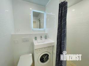 2-к квартира, посуточно, 44м2, 1/1 этаж