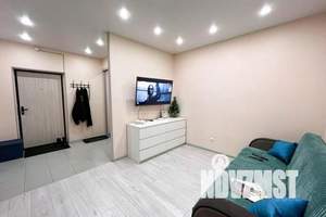 2-к квартира, посуточно, 42м2, 3/21 этаж