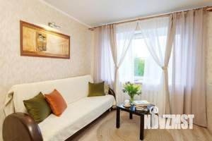 1-к квартира, посуточно, 38м2, 5/5 этаж