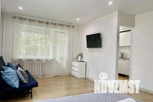 1-к квартира, посуточно, 38м2, 2/5 этаж