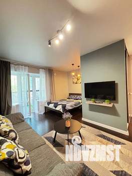 Студия квартира, посуточно, 32м2, 1/3 этаж