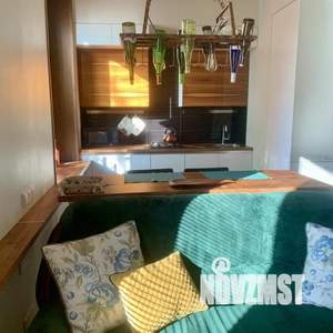 1-к квартира, посуточно, 50м2, 1/1 этаж