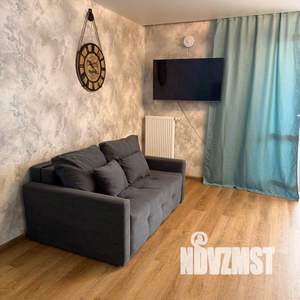 1-к квартира, посуточно, 43м2, 1/1 этаж