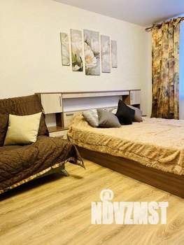 1-к квартира, посуточно, 42м2, 1/1 этаж