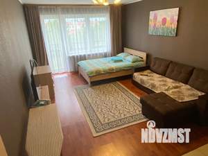 Студия квартира, посуточно, 33м2, 5/6 этаж