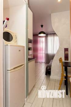 Студия квартира, посуточно, 30м2, 3/20 этаж