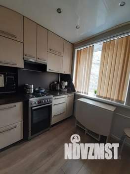 2-к квартира, посуточно, 38м2, 2/3 этаж