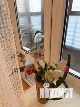 Студия квартира, посуточно, 35м2, 1/3 этаж