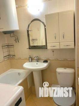 1-к квартира, посуточно, 33м2, 1/1 этаж
