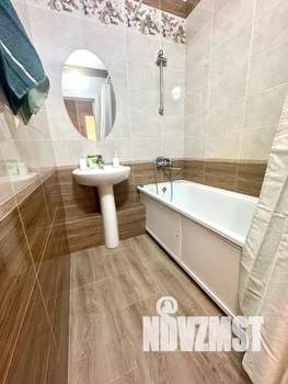 2-к квартира, посуточно, 51м2, 9/25 этаж