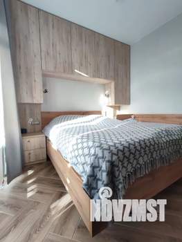 2-к квартира, посуточно, 40м2, 8/18 этаж