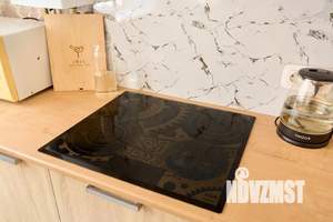 Студия квартира, посуточно, 36м2, 1/5 этаж