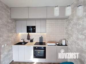 2-к квартира, посуточно, 40м2, 8/18 этаж