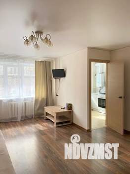 2-к квартира, посуточно, 44м2, 1/5 этаж
