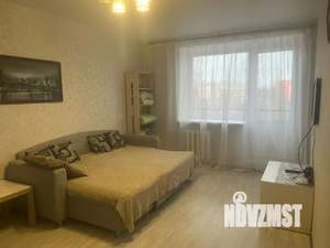 1-к квартира, посуточно, 38м2, 4/5 этаж