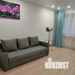 2-к квартира, посуточно, 41м2, 1/5 этаж