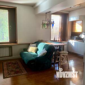 1-к квартира, посуточно, 50м2, 2/5 этаж