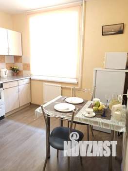 1-к квартира, посуточно, 39м2, 1/10 этаж