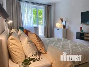 1-к квартира, посуточно, 37м2, 1/1 этаж