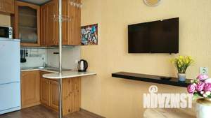 Студия квартира, посуточно, 35м2, 2/9 этаж