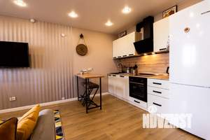 2-к квартира, посуточно, 50м2, 1/1 этаж