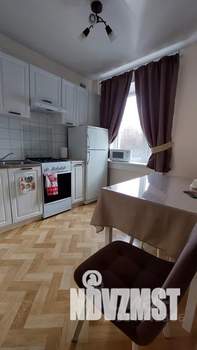 1-к квартира, посуточно, 33м2, 1/5 этаж