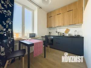 1-к квартира, посуточно, 38м2, 2/4 этаж