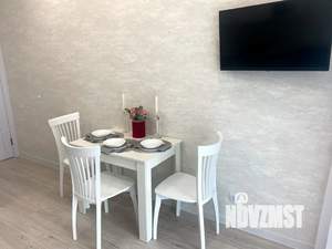 1-к квартира, посуточно, 42м2, 2/5 этаж