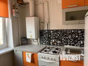 1-к квартира, посуточно, 40м2, 5/5 этаж